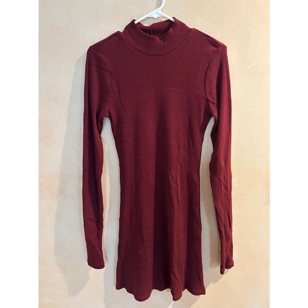 Chaser Ribbed Mock Neck Long Sleeve dress- Burgundy size large new tags